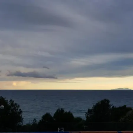 Con Vistas Al Mar *
